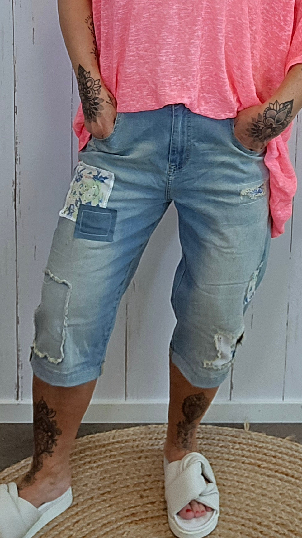 Sally jeansshorts med patches