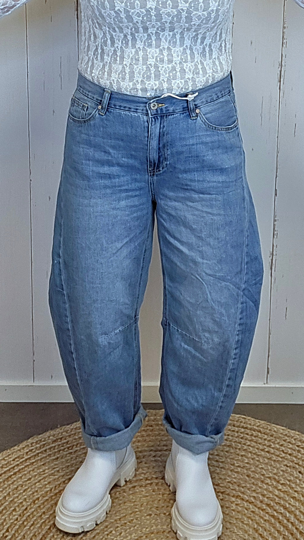 Zelda Barrel jeans