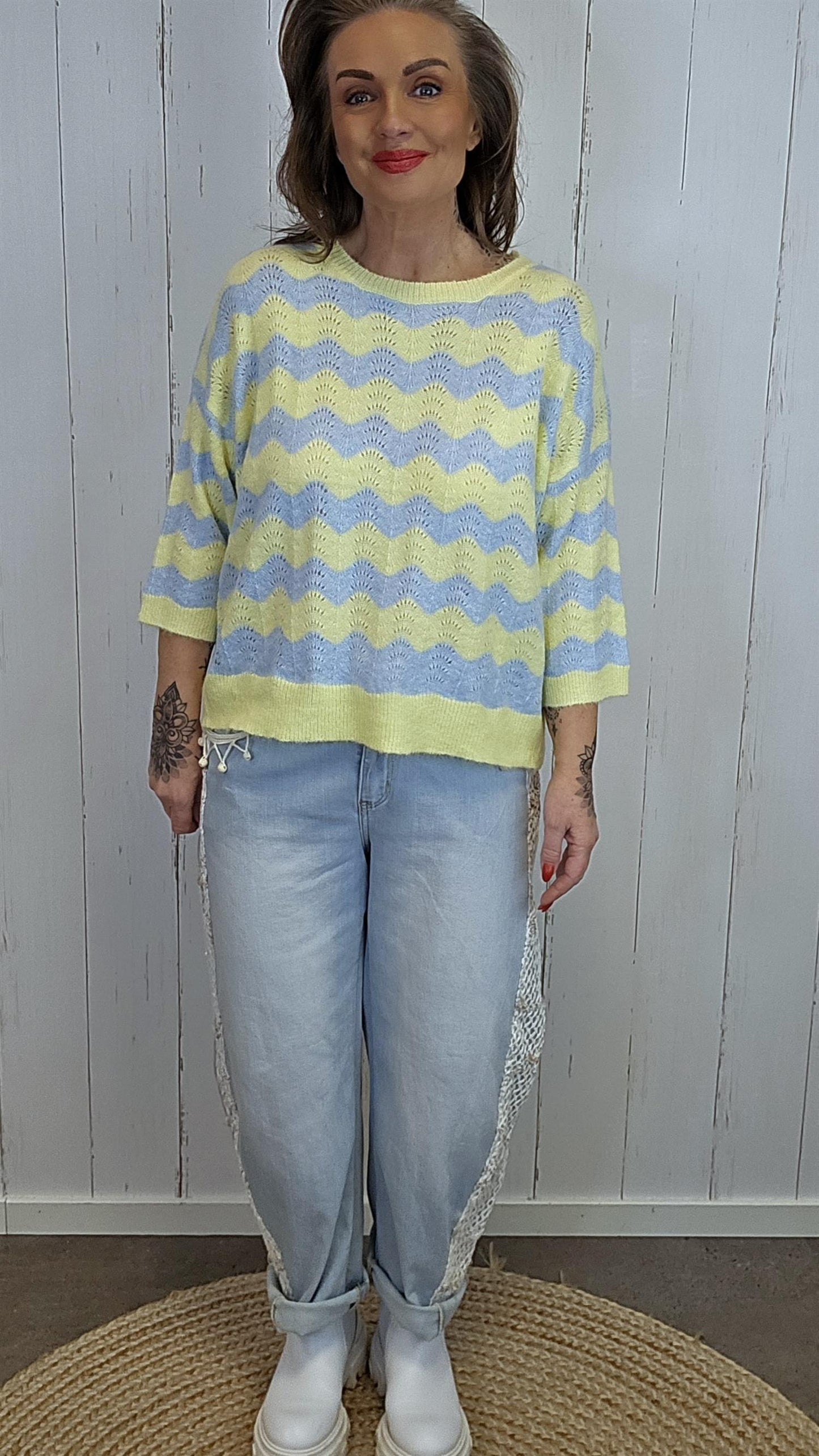 Greta strikkegenser blå/gul