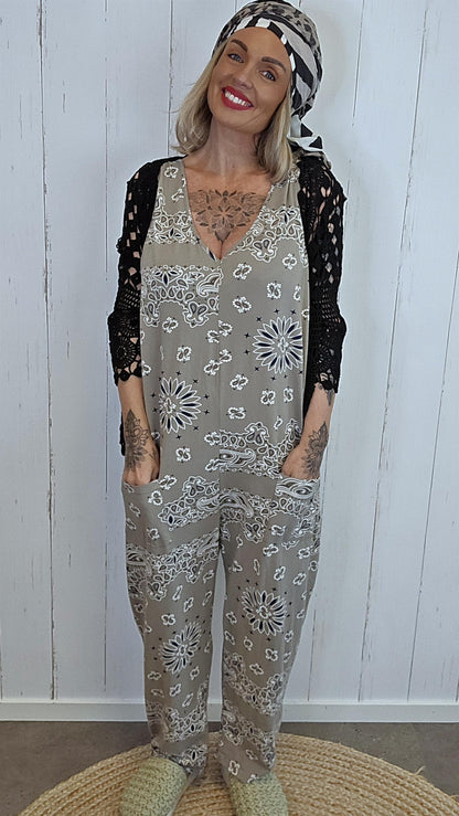 Frida jumpsuit taupe