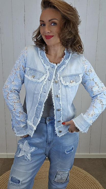 Pia denimjakke med blonder lysblå