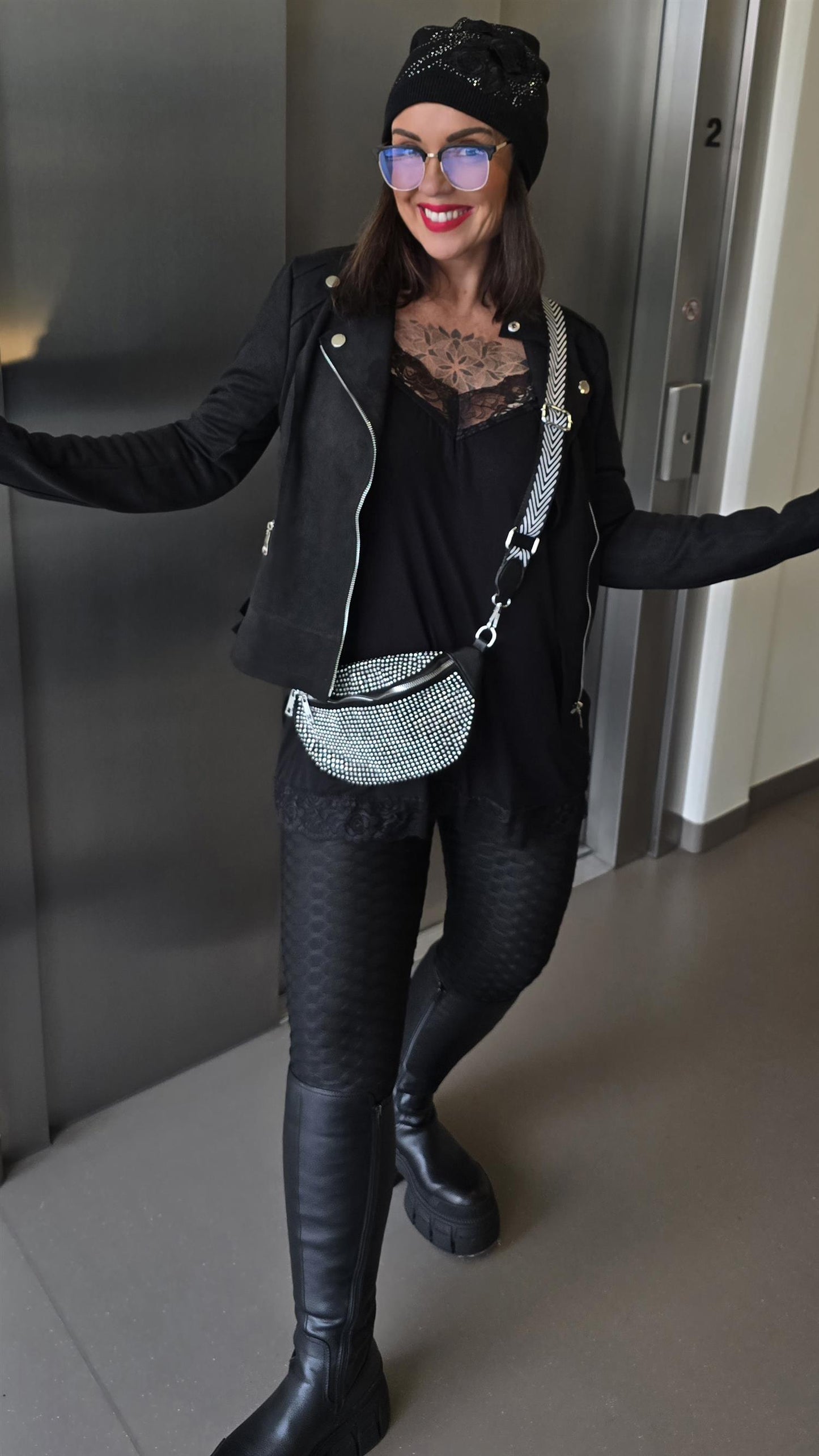 Amalie top svart