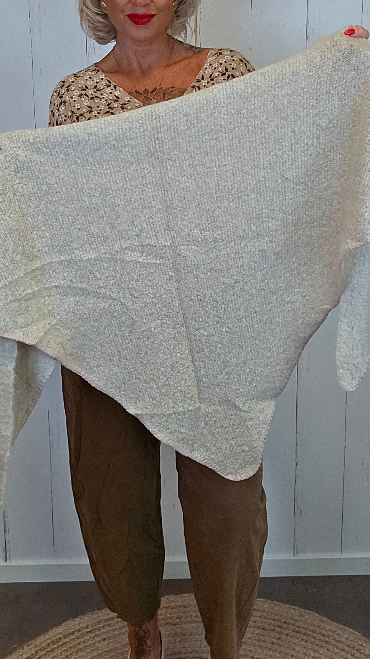 Trekantet skjerf varm beige