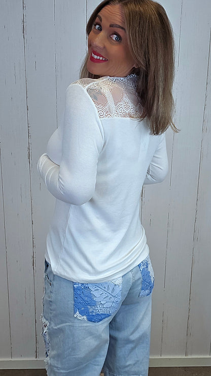 Wenche ribbet topp hvit