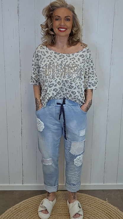 Vilde jeans med detaljer Lys blå