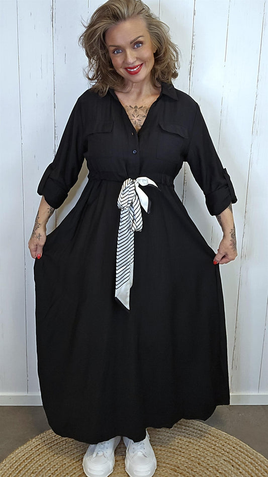 Frida skjortekjole svart