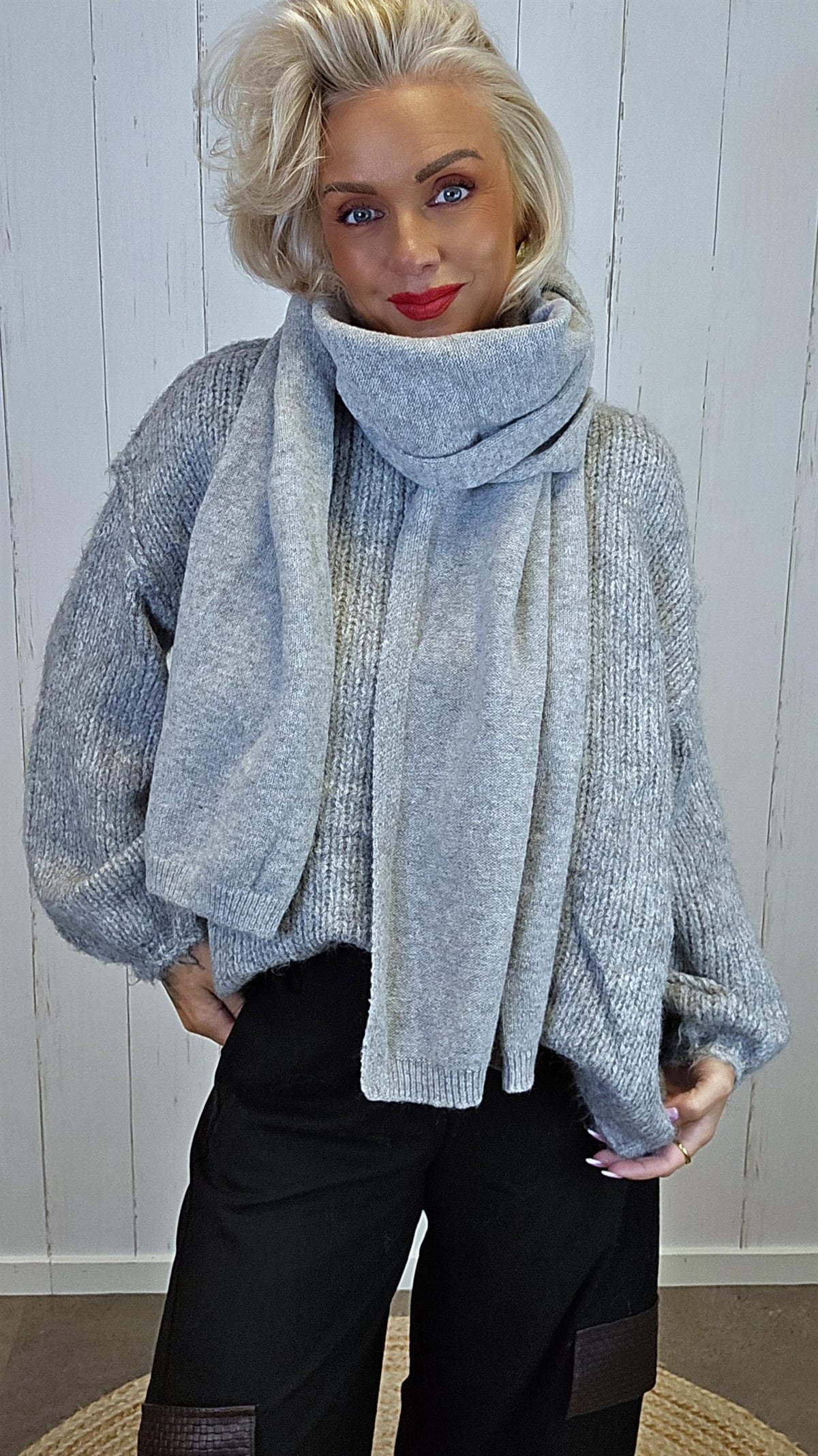 Zara skjerf grå