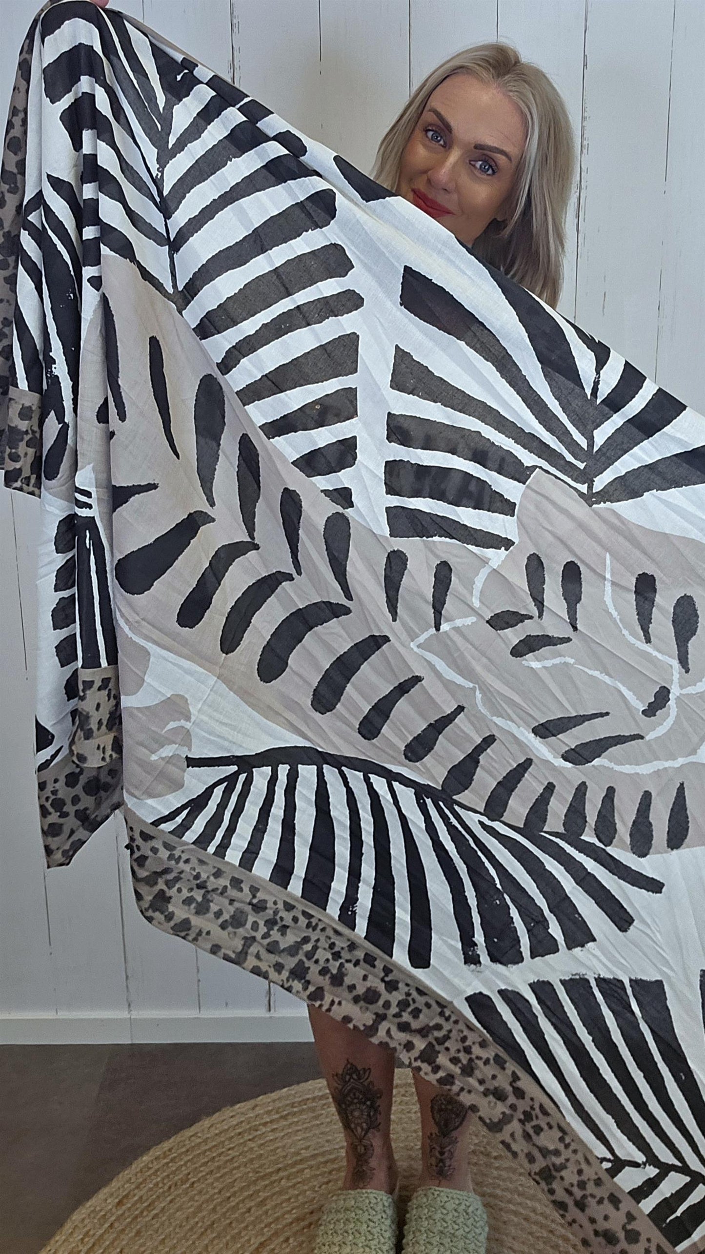 Wendy skjerf taupe