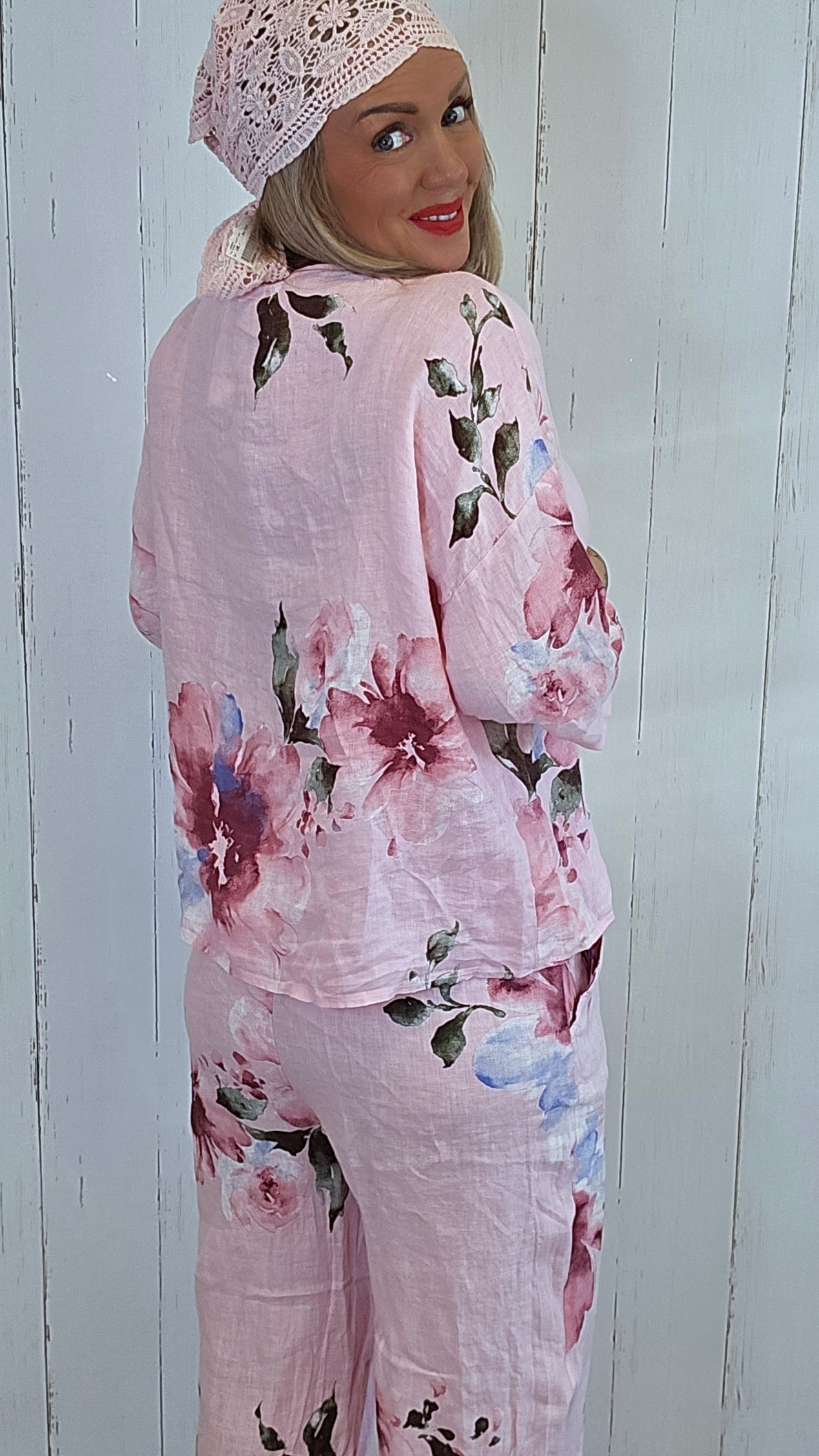 Line linskjorte med blomsterprint rosa