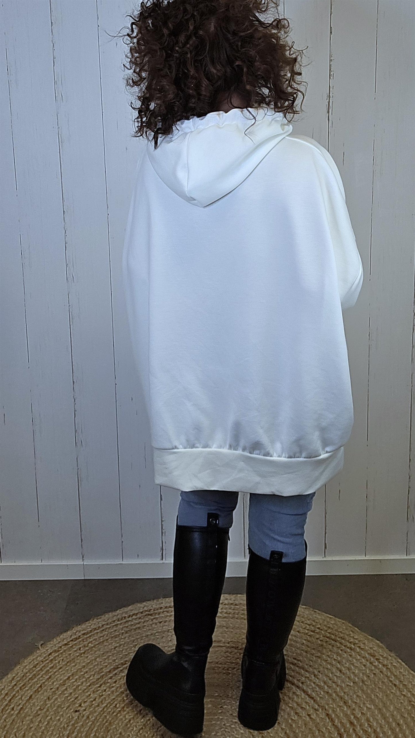 Ylva hettegenser hvit