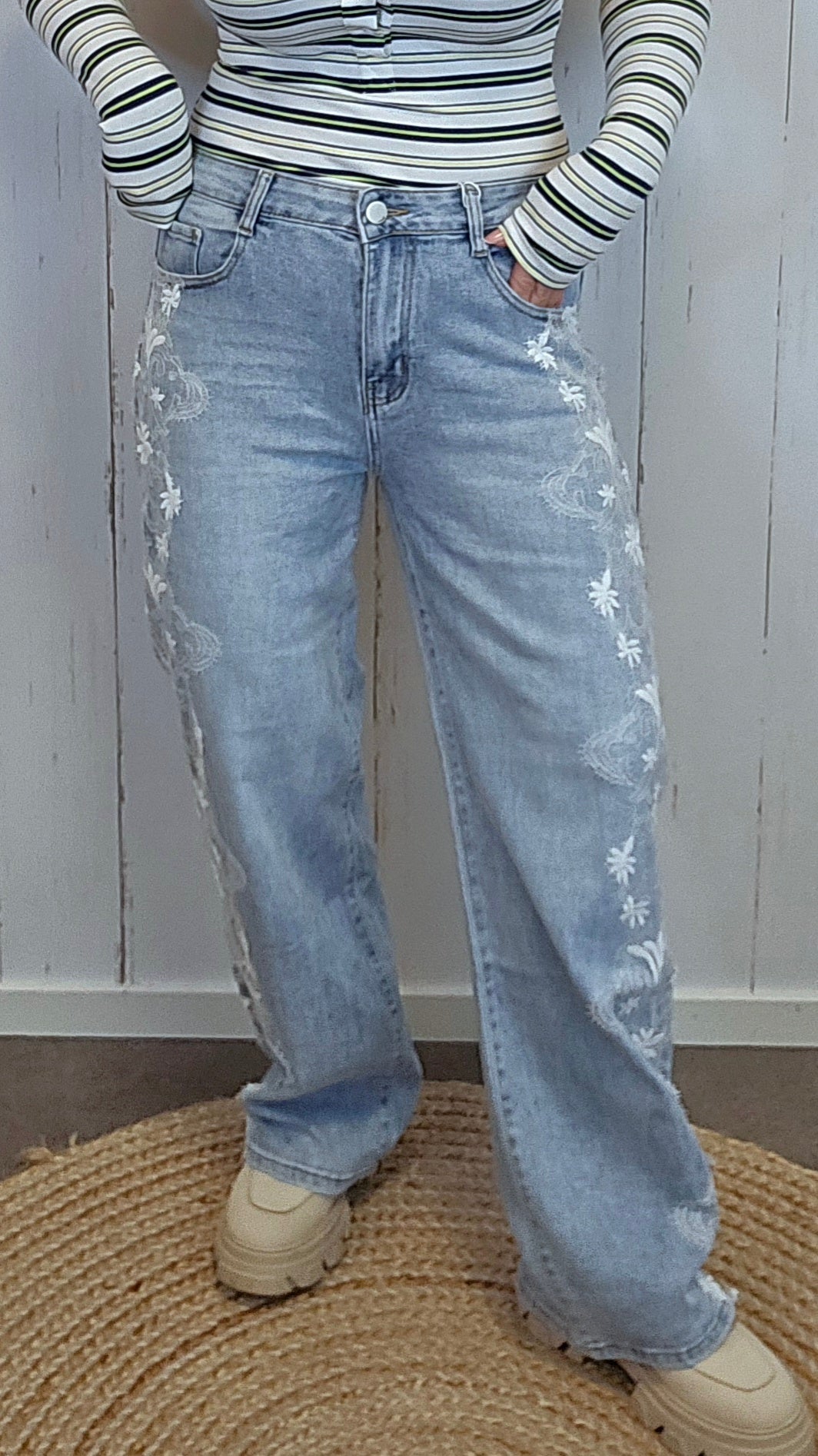 Carol jeans med blonder