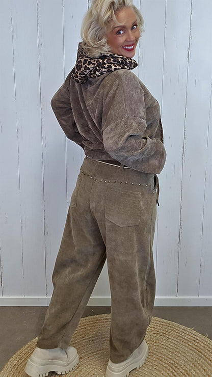 Zoe minikordbukse i barrel-modell taupe