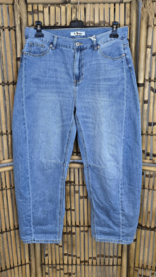 Zelda Barrel jeans