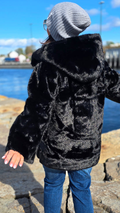 Mina hette pels jakke svart