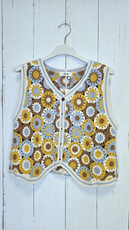 Sarah heklet vest med knapper