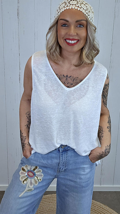 Laura singlet basic Hvit