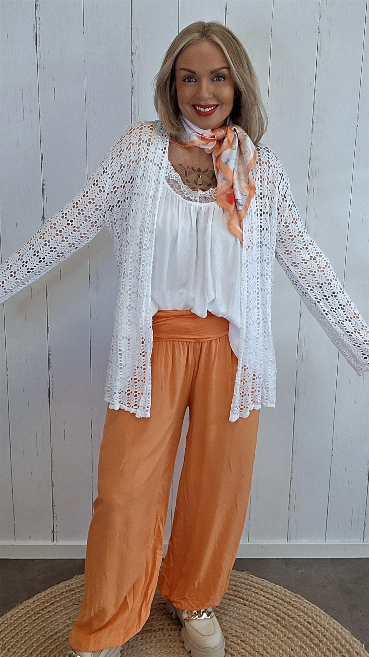Leora lang blondecardigan hvit