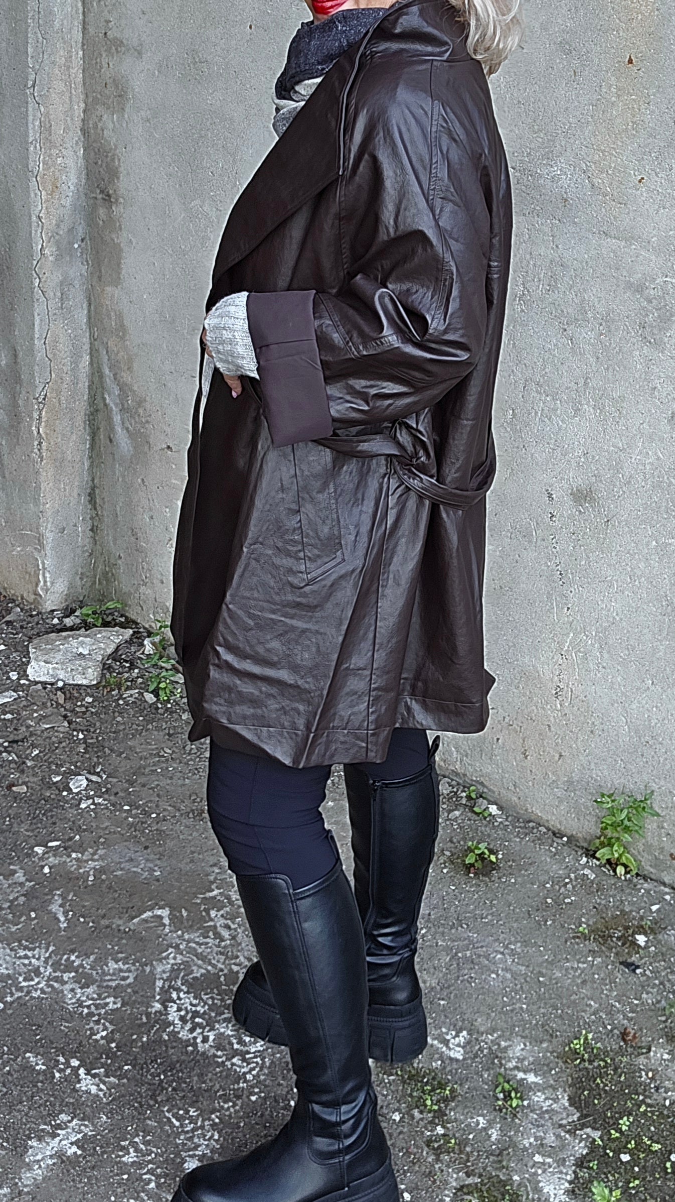 Noir eco leather coat black