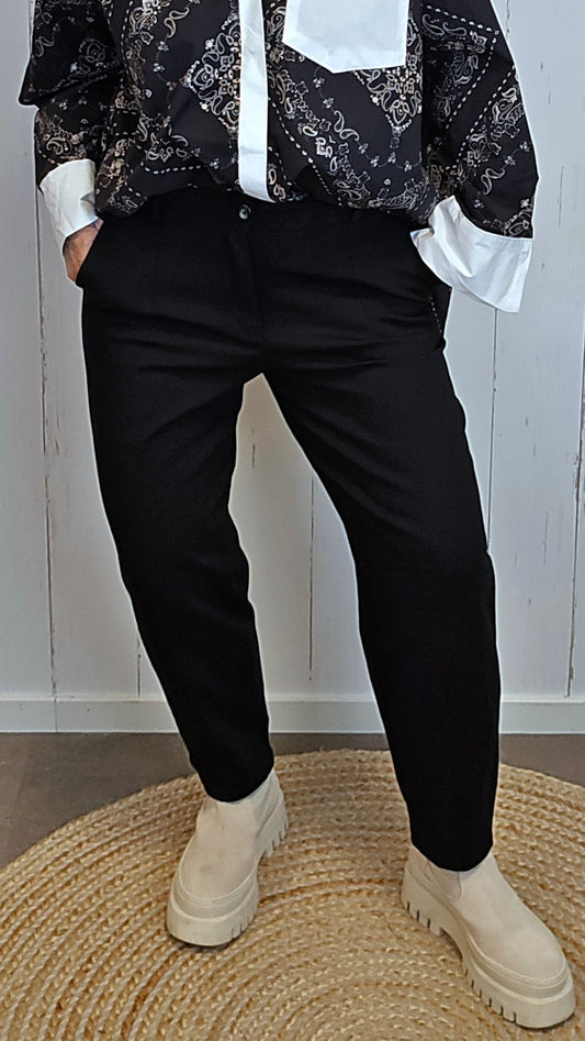 Ada penbukse barrel-modell svart