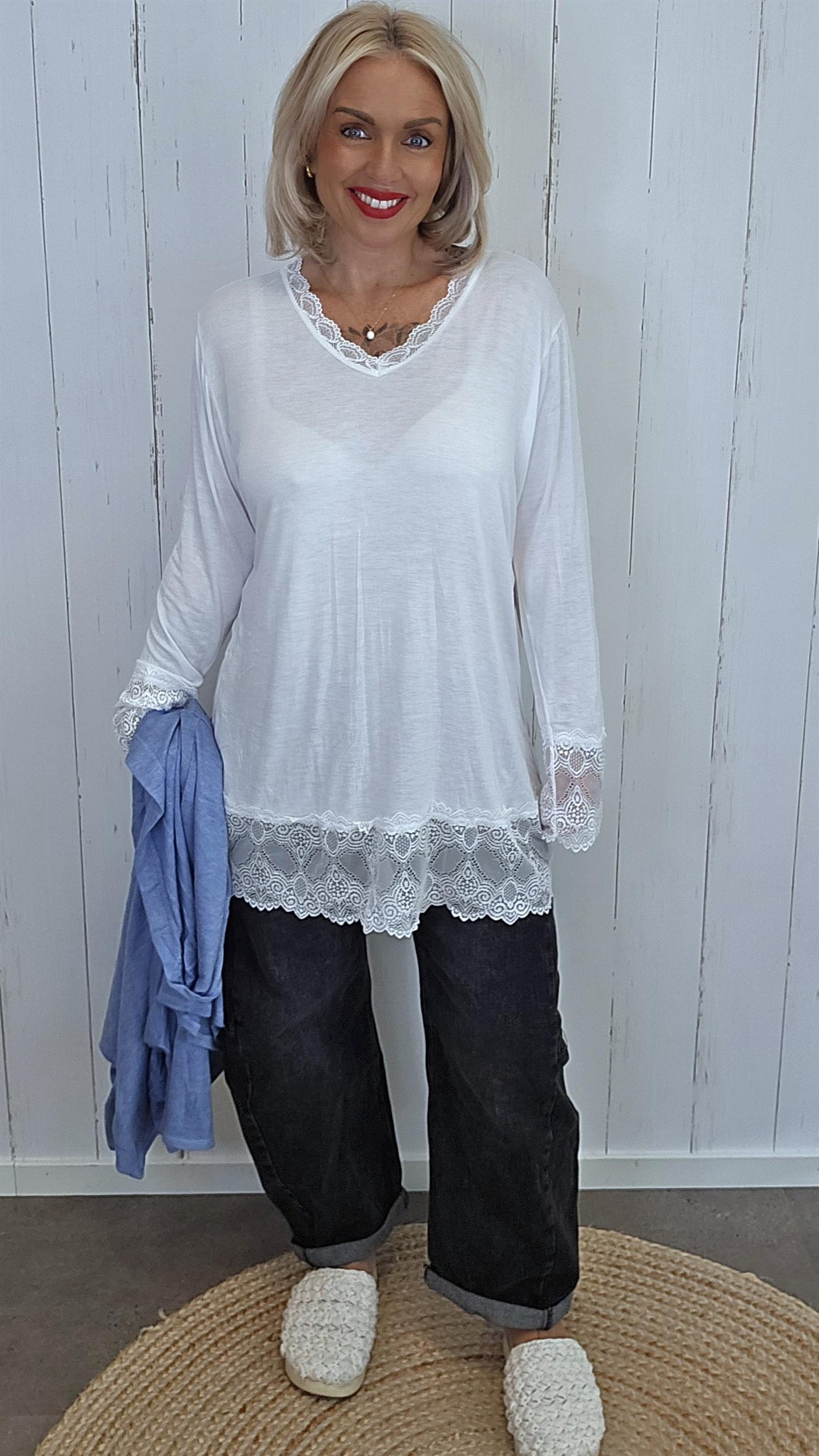 Iris blonde topp hvit