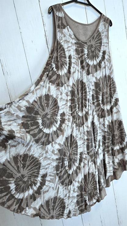 Tie dye viskosekjole taupe