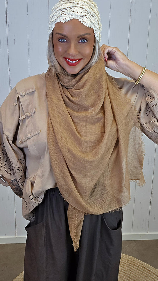 Izzy skjerf camel
