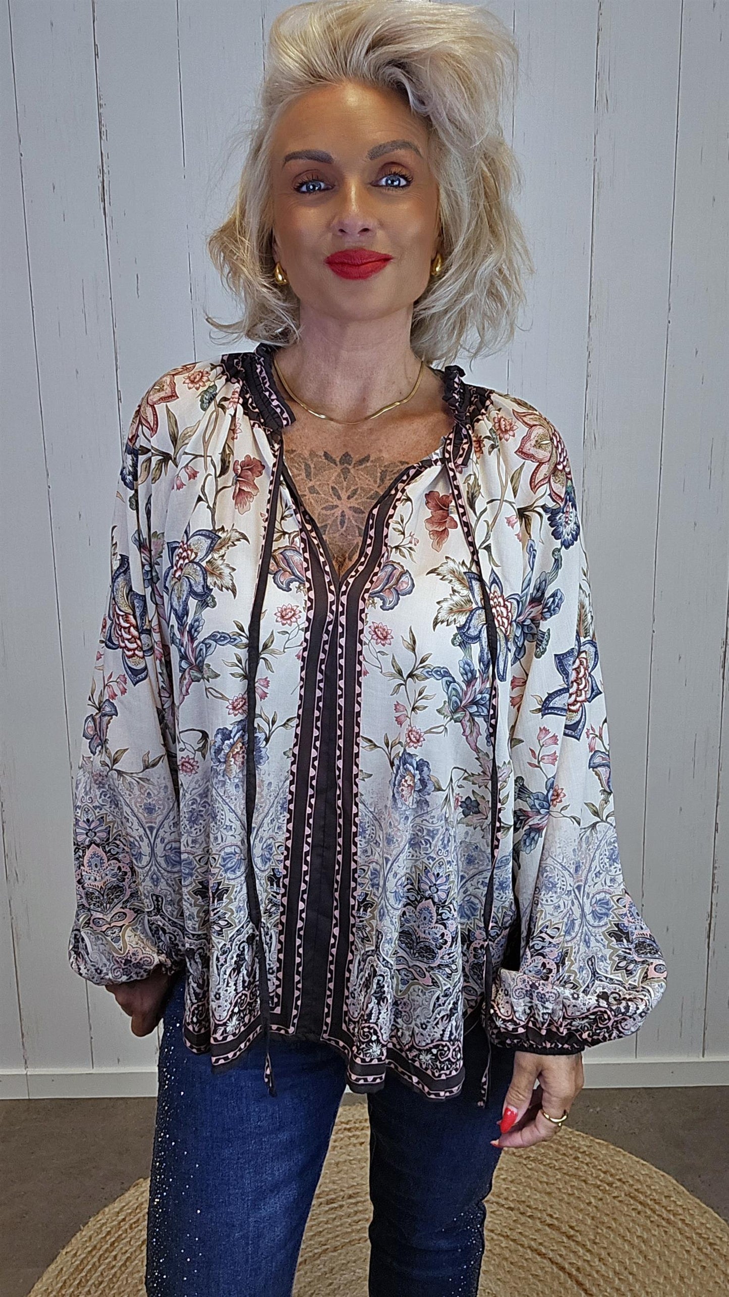 Nora bluse med print