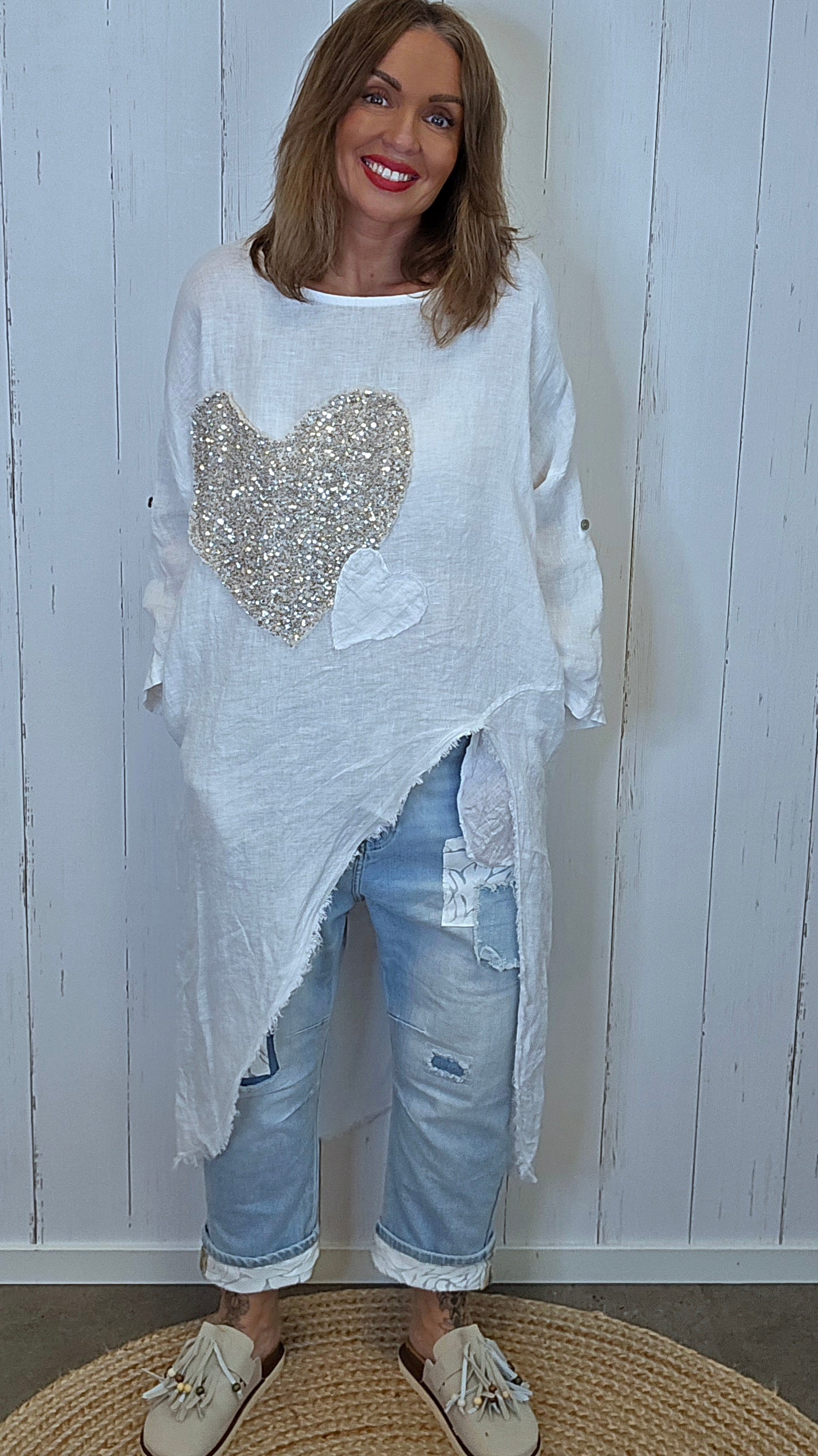 Silje lang bluse med paljetthjerte Hvit