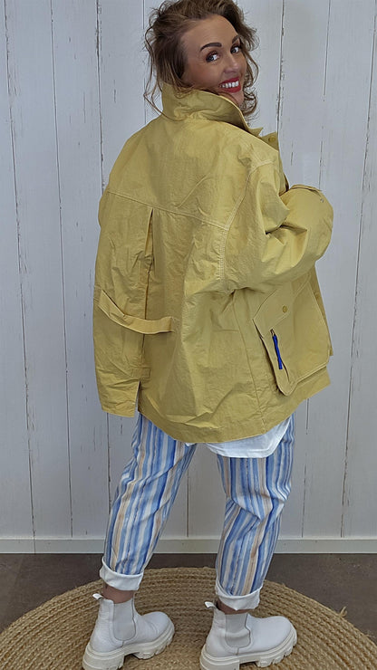 Inga jakke sennepsgul