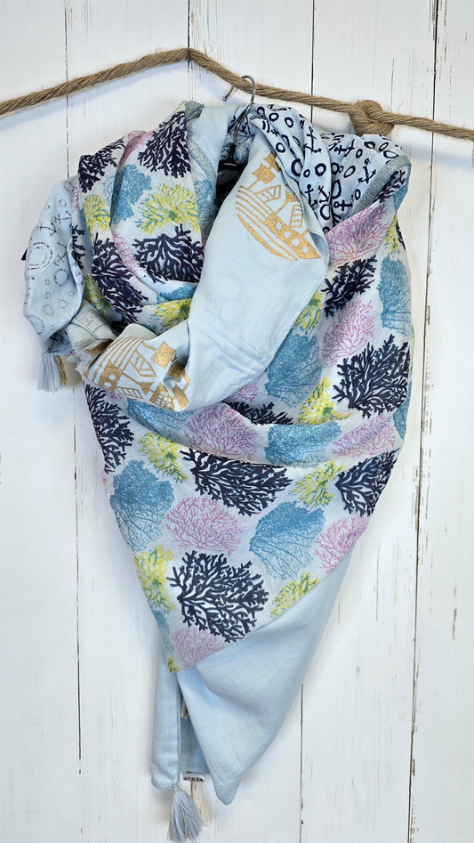 Kvadratisk skjerf blå