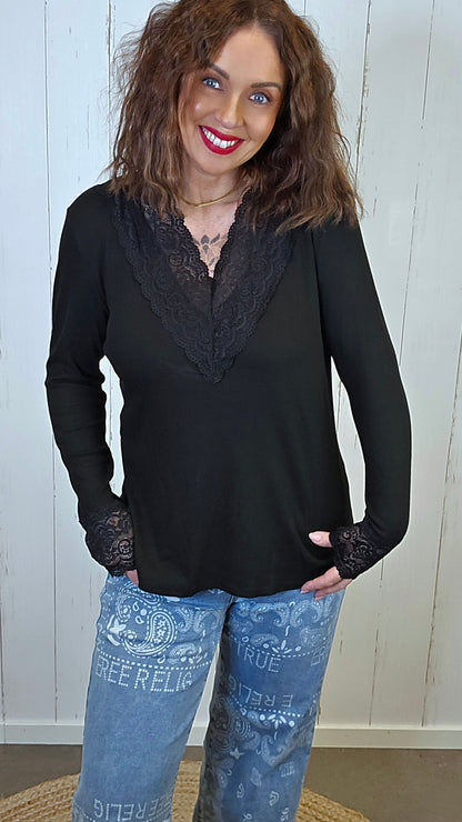 Alva Blondetopp svart