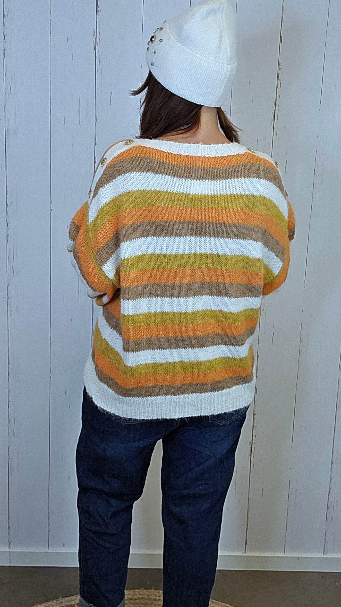 Stripet strikkegenser med teddy