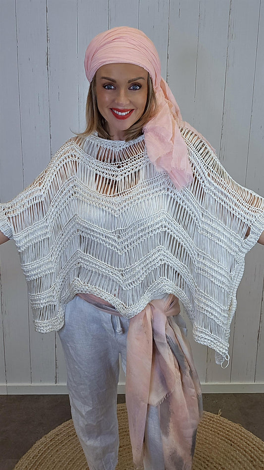 Natacha heklet ponchogenser beige