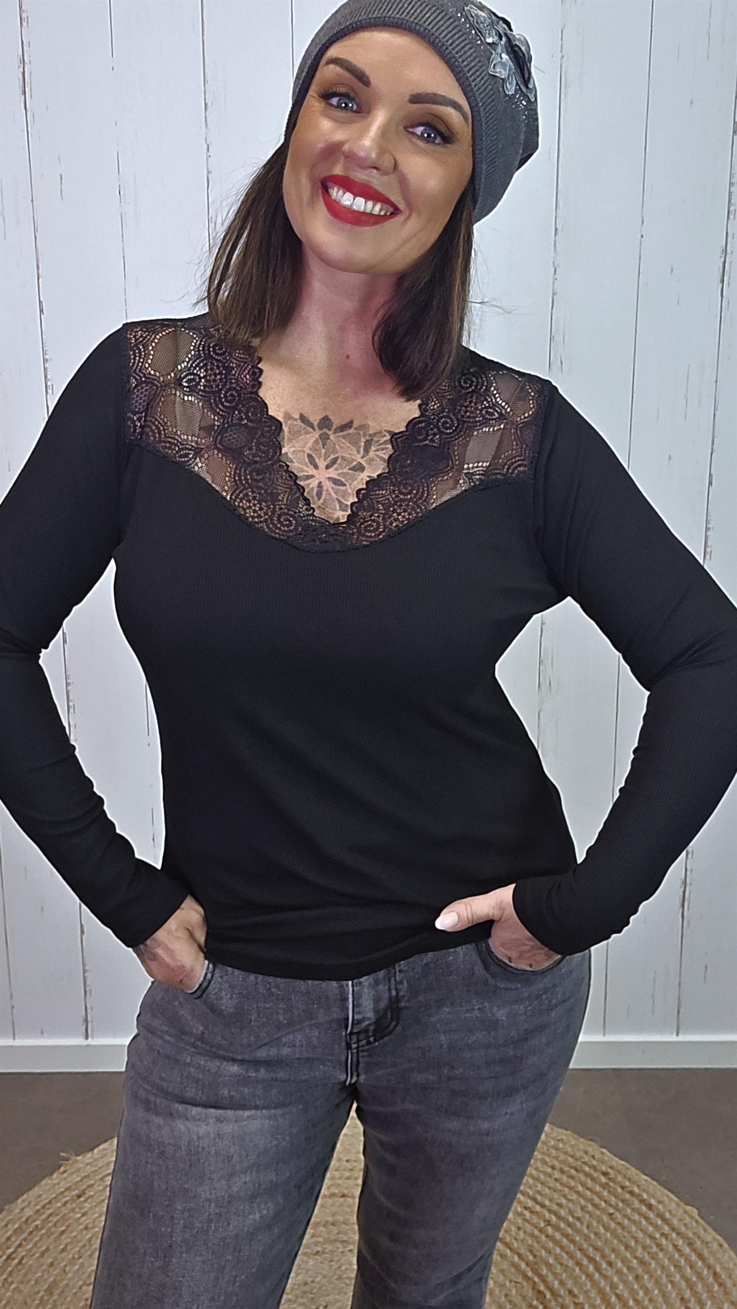 Valentina topp svart