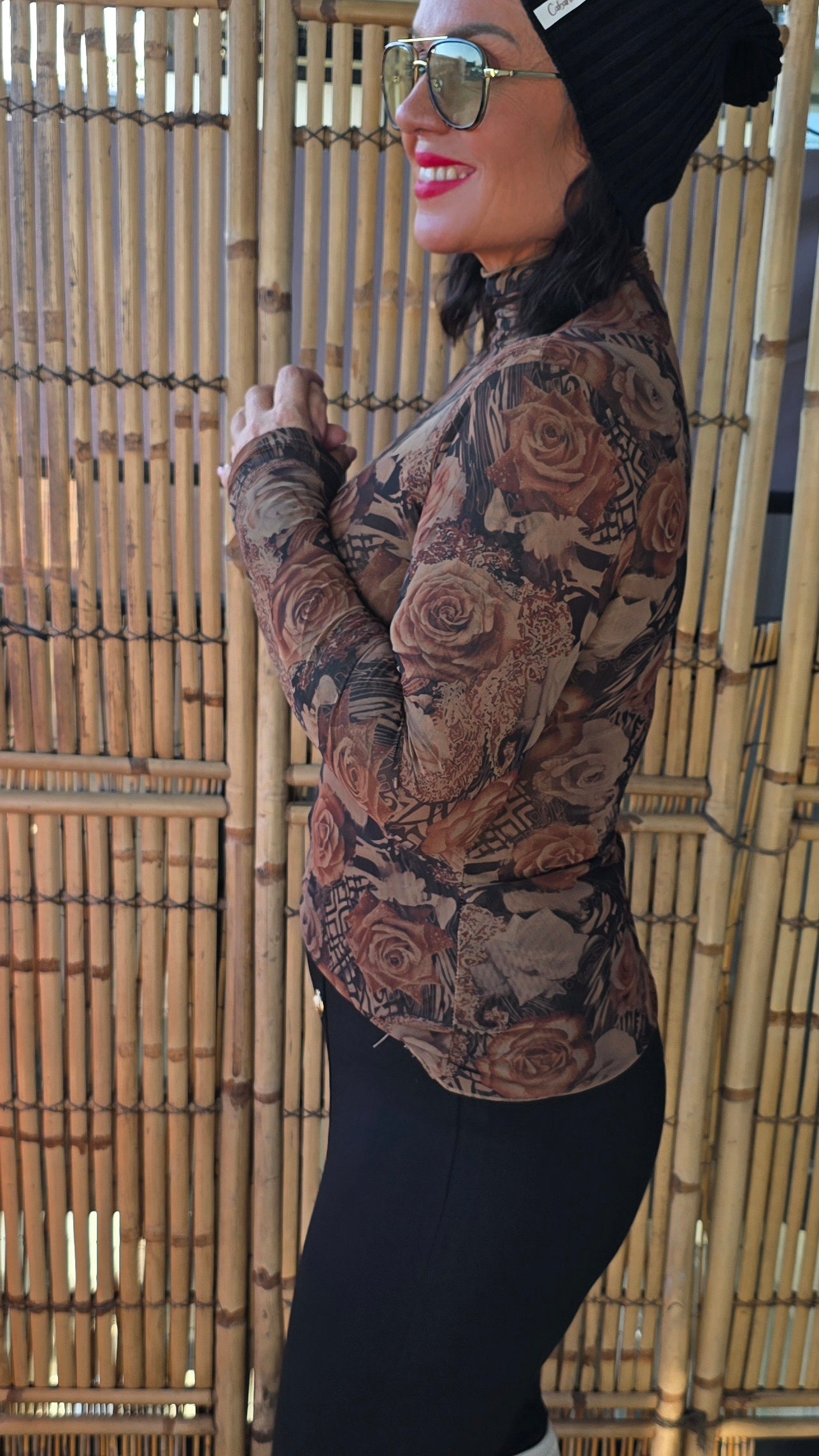 Ylva slim topp med mønster brun
