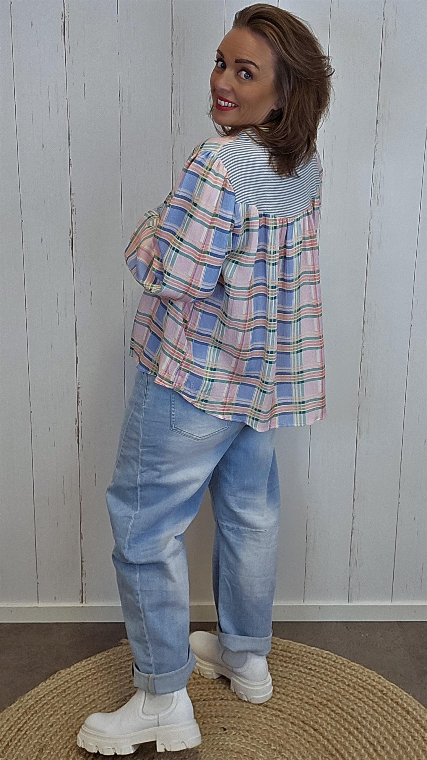 Linnéa rutet skjorte