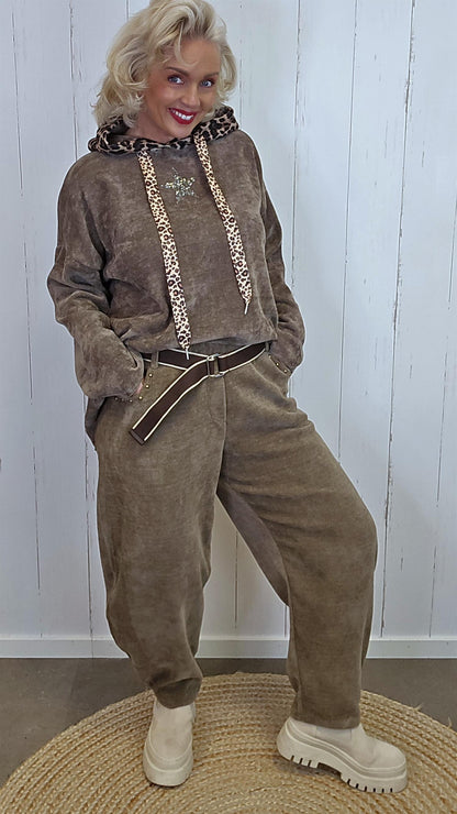 Zoe minikordbukse i barrel-modell taupe