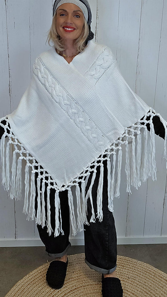 Enya poncho med Frynser Creme