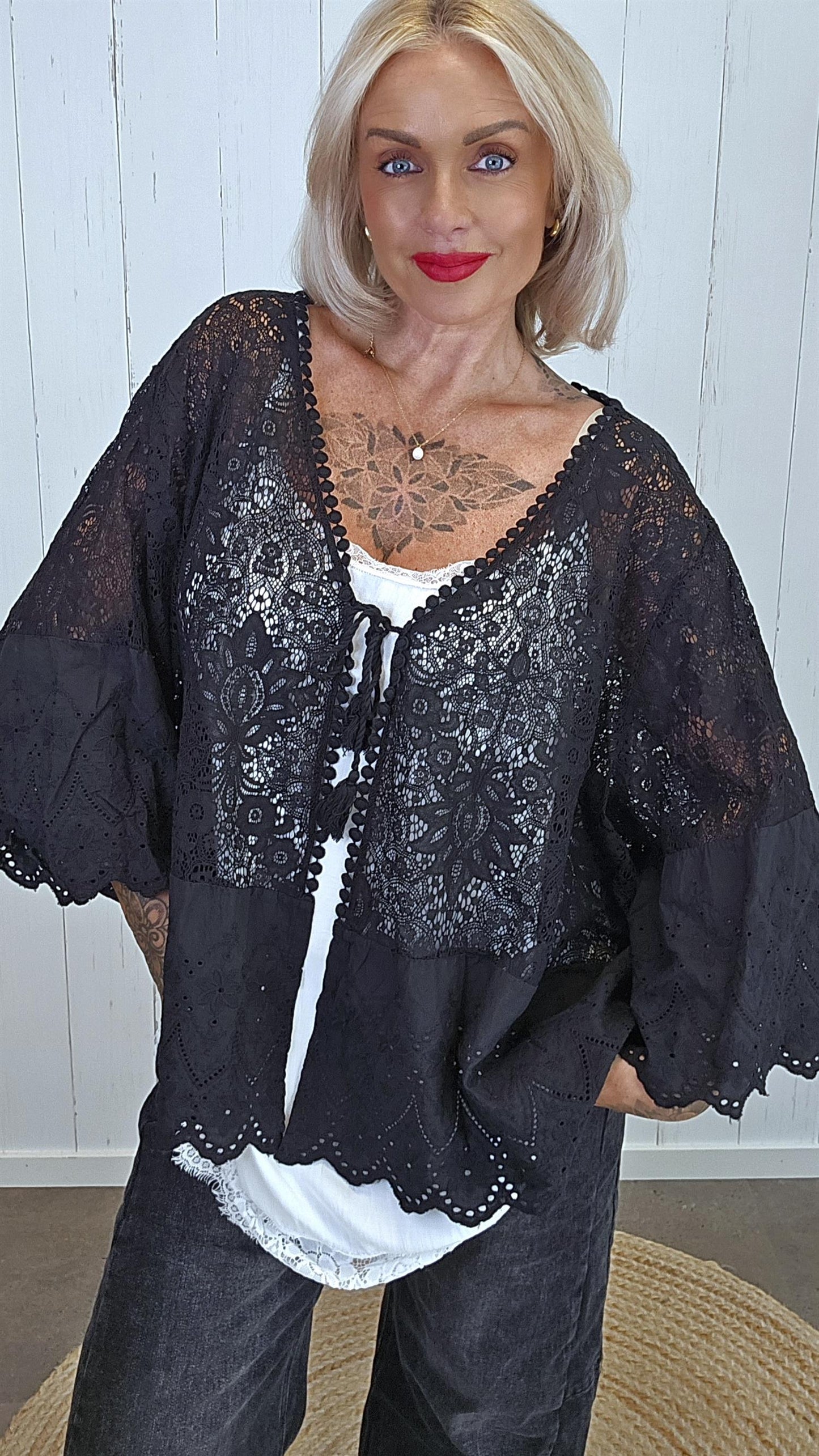 Celina blonde jakke svart