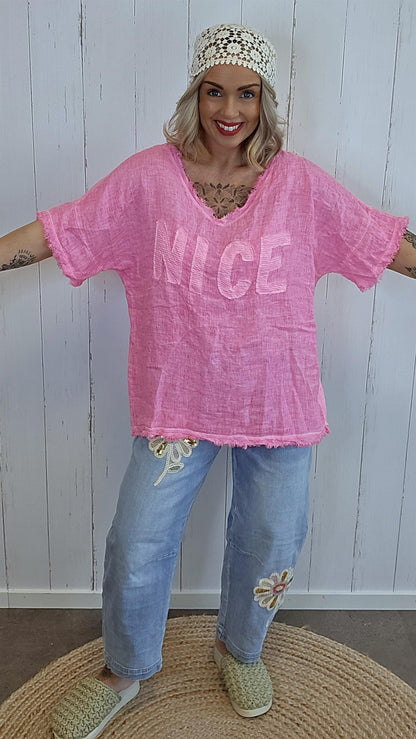 Rosa oversized topp med “NICE”