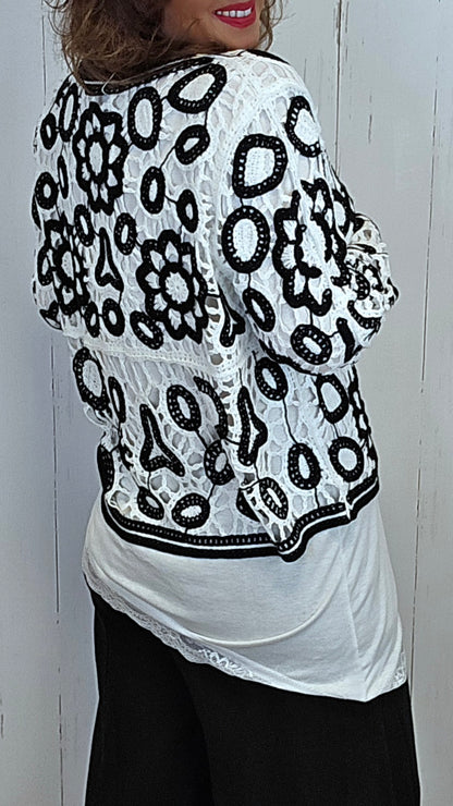 Miriam crochet jakke svart/hvit