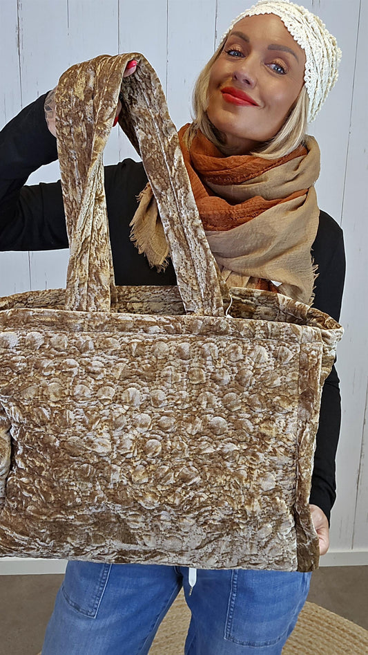 Celine shopper veske camel