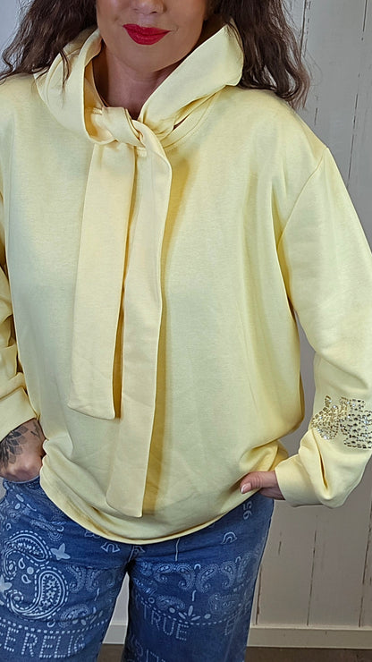 Amalie hettegenser gul