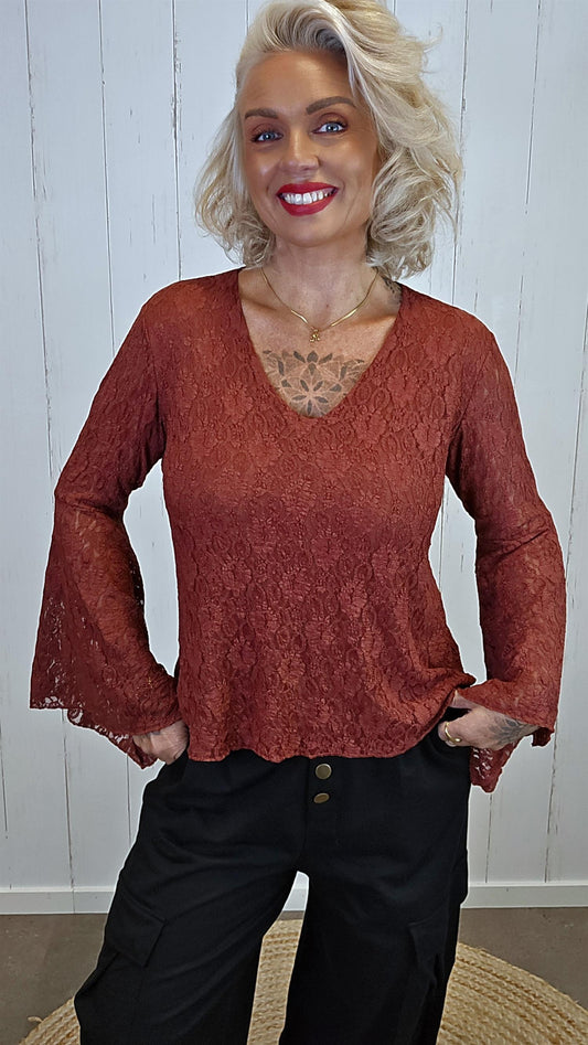 Emma blondetopp rødbrun