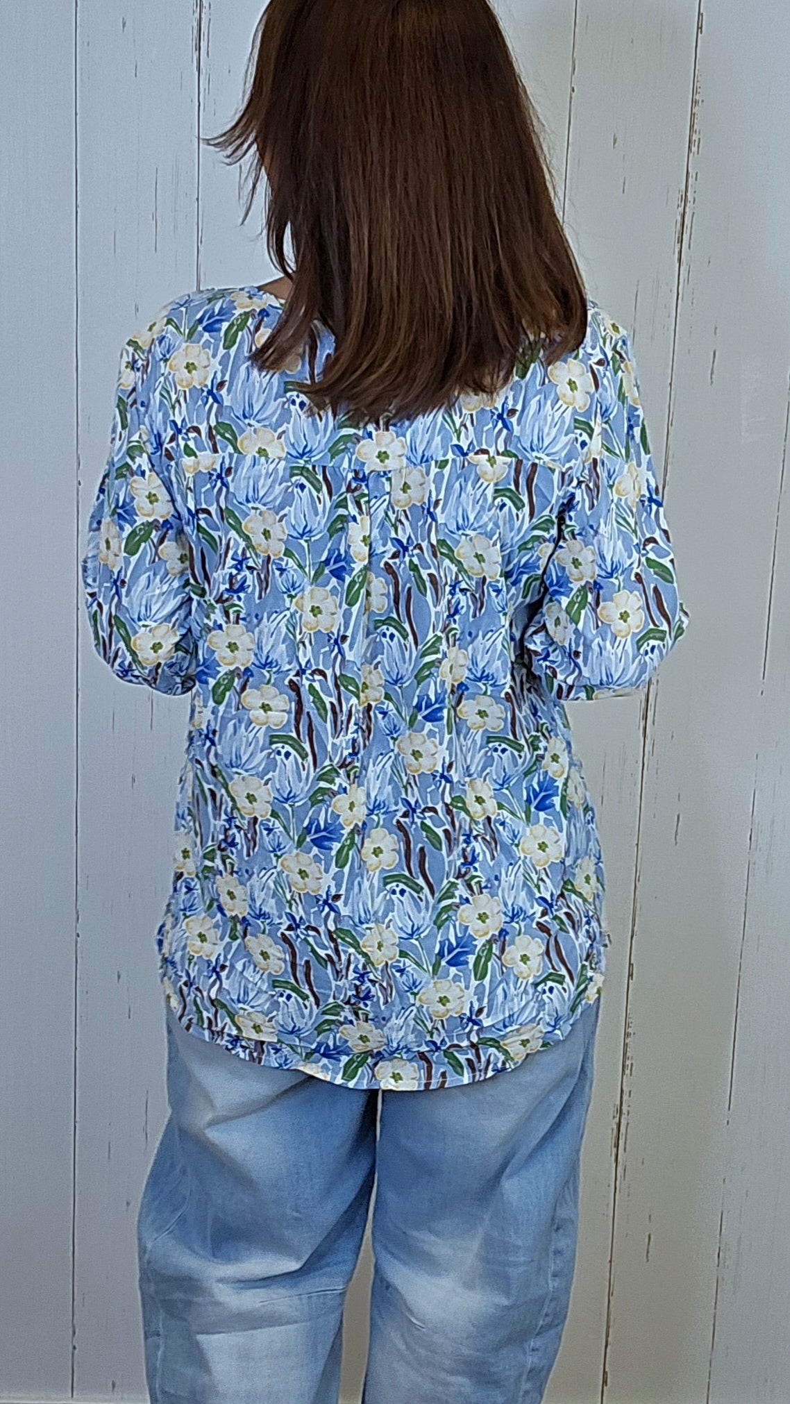 Elise blomsterbluse lys blå
