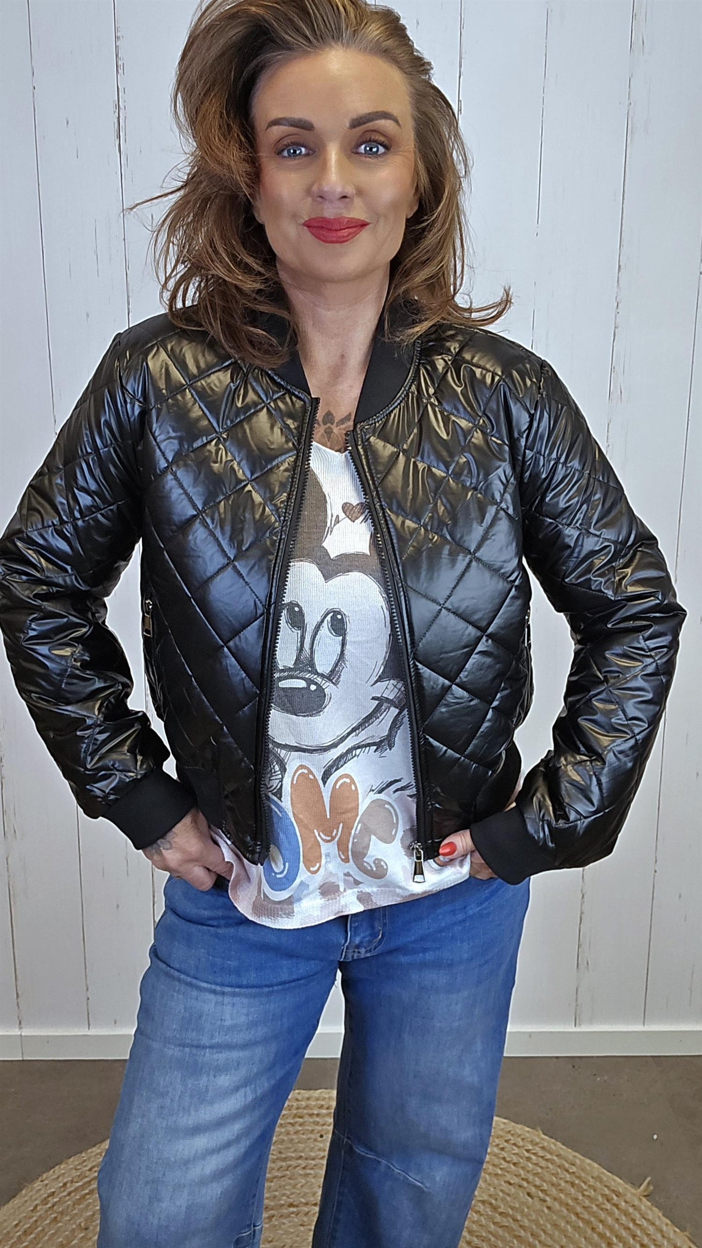 Tara quiltet jakke svart