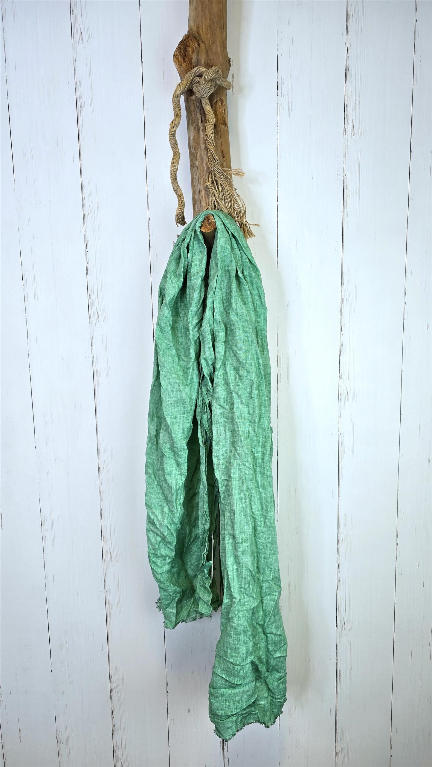 Nadja Lin Skjerf Grønn