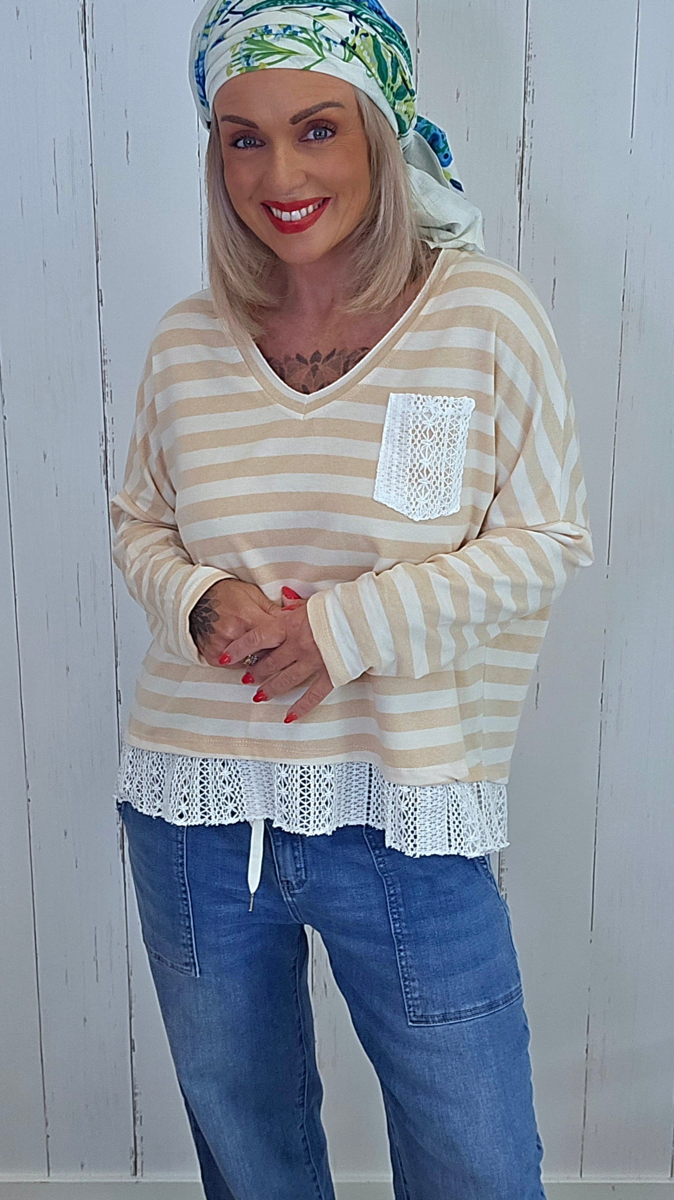 Cecilie stripet topp lys camel