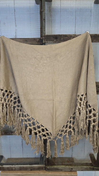 Lise Trekantskjerf med Frynser camel
