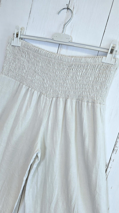 Vide linbukser med smockliv i naturbeige